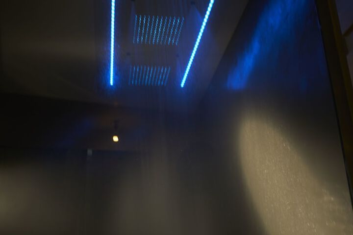 Room 62 of 87