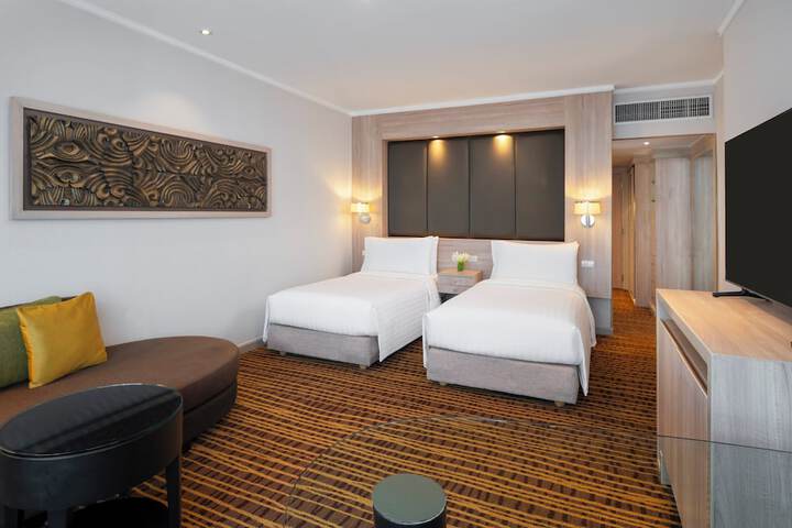 Room 77 of 277