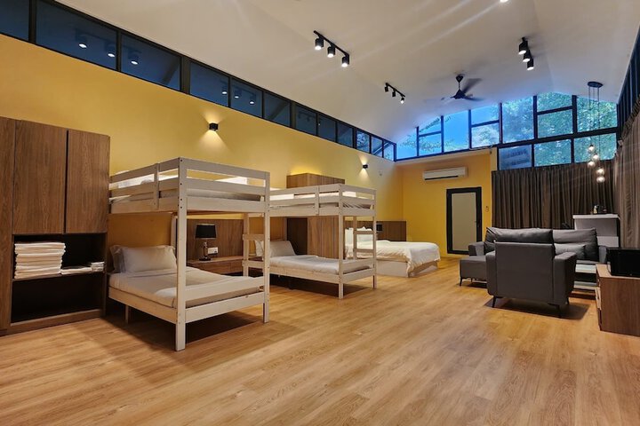 Room 5 of 36