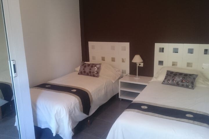 Room 14 of 69
