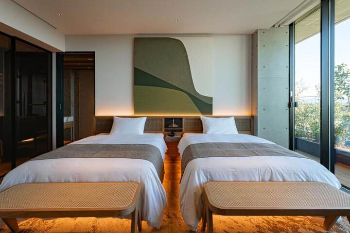 Room 54 of 190