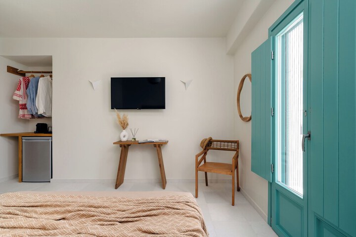 Room 52 of 109