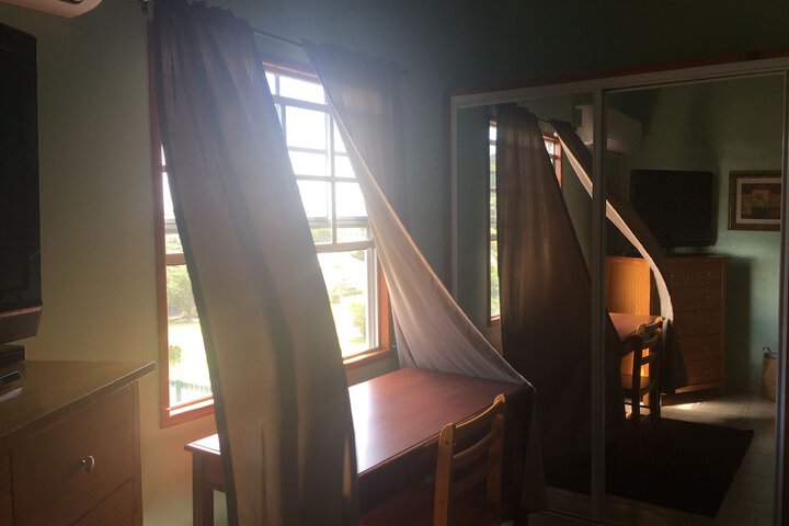 Room 46 of 193