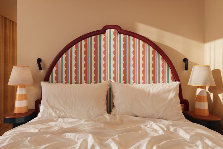 Room 13 of 38
