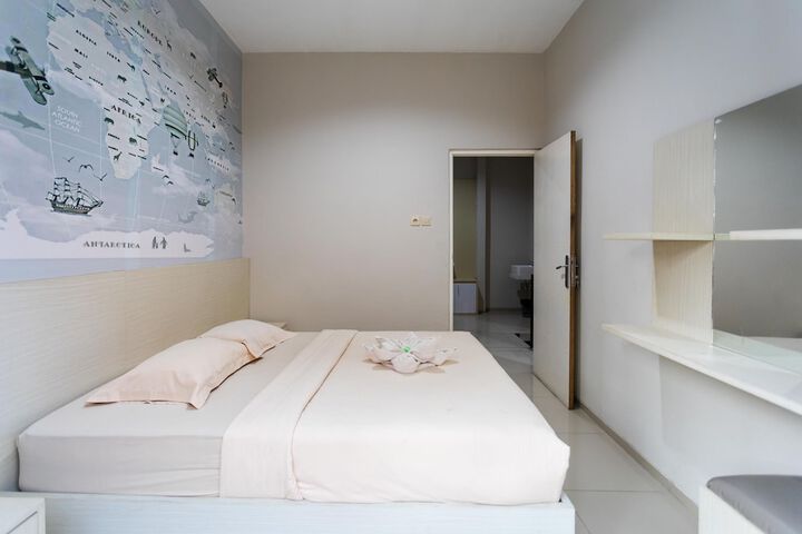 Room 10 of 73