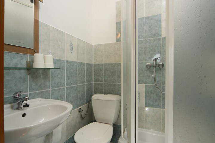 Bath Photo