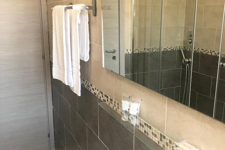 Bath Interior