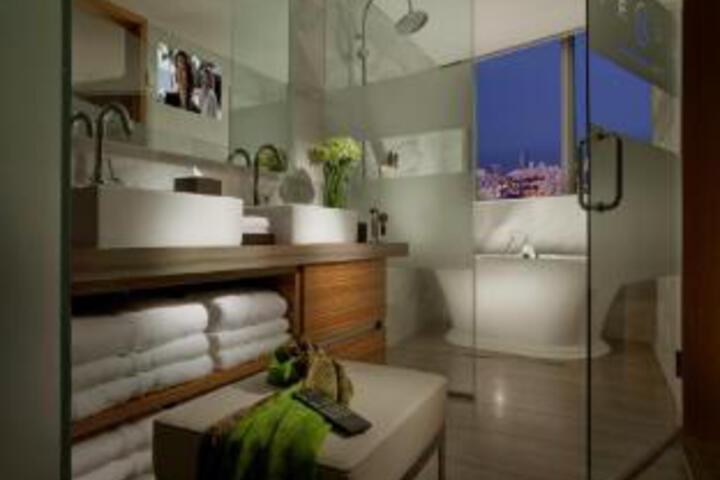 Image of Tempo Miami - a RockResort