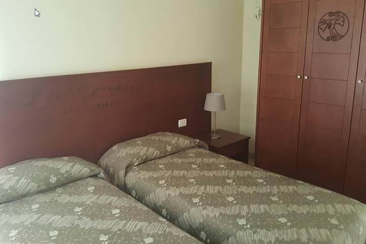 Room 2 of 30