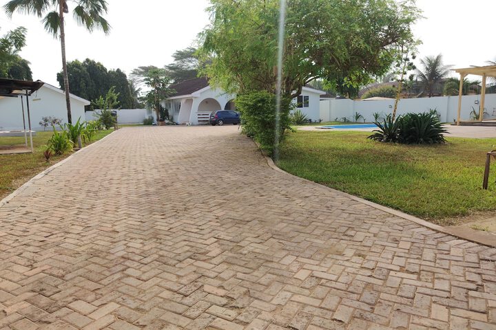 Terrace/Patio 21 of 38
