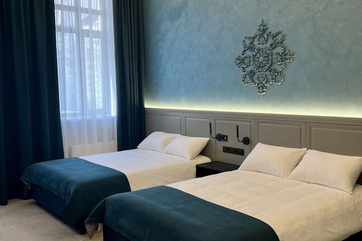 Room 14 of 70