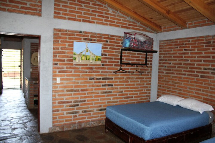 Room 9 of 44