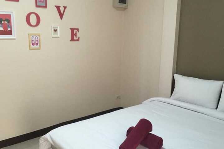 Room 8 of 58