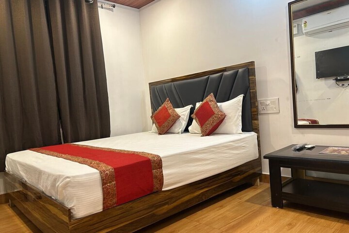 Room 30 of 78