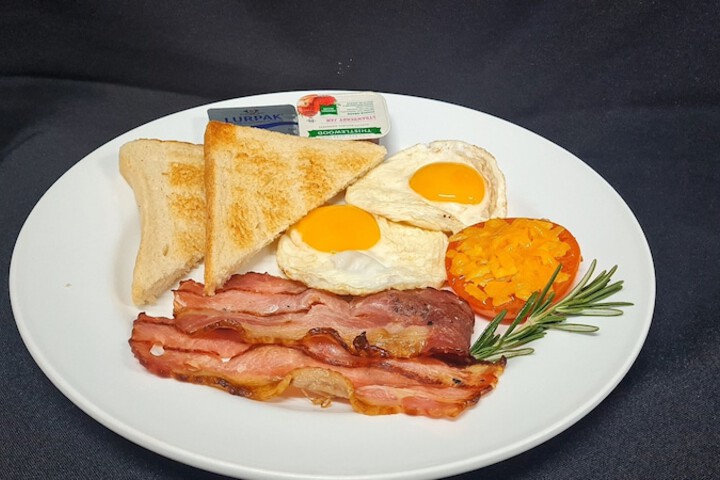 Breakfast/Coffee Service 200 of 223