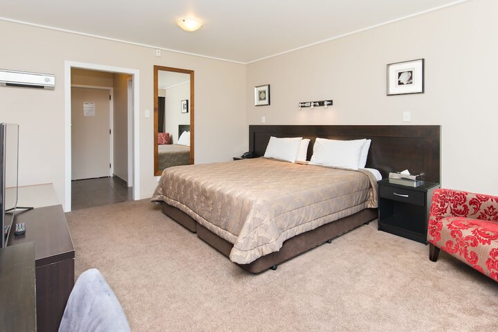 Room 8 of 45