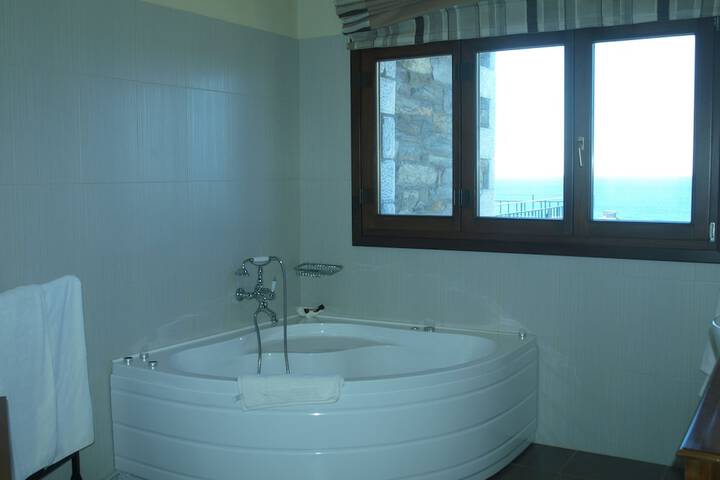 Room 20 of 38