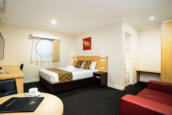 Room 12 of 35