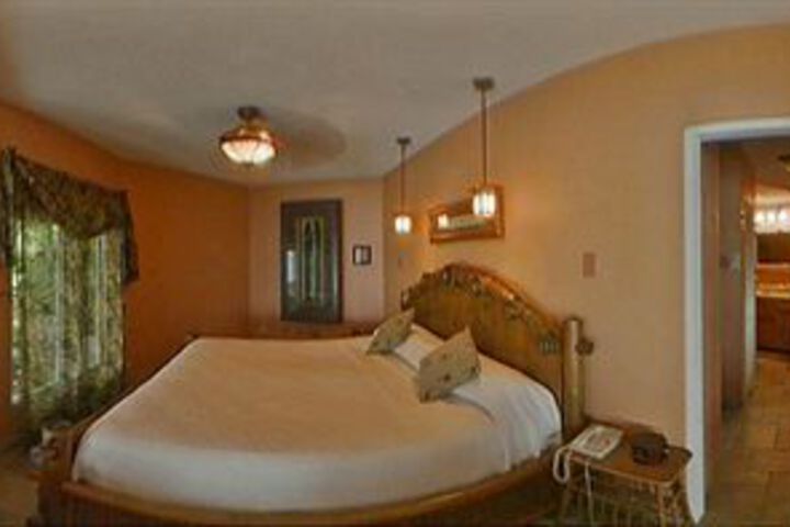 Inside Room Photo