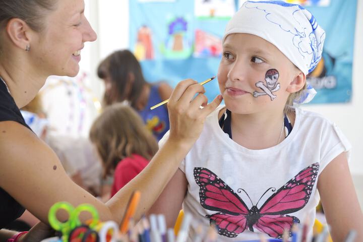 Childrens Activities 44 of 76