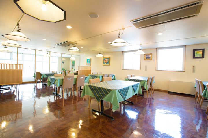 Dining Photos