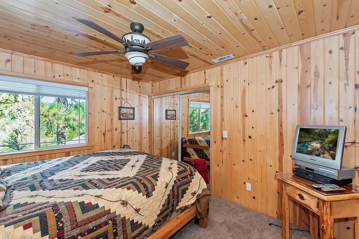 Room 3 of 21