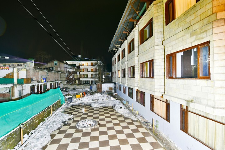 Hotel 44 of 45