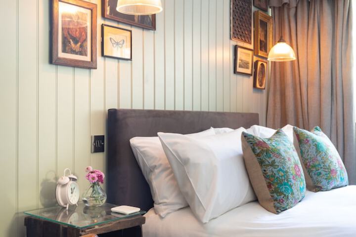 Room 10 of 59