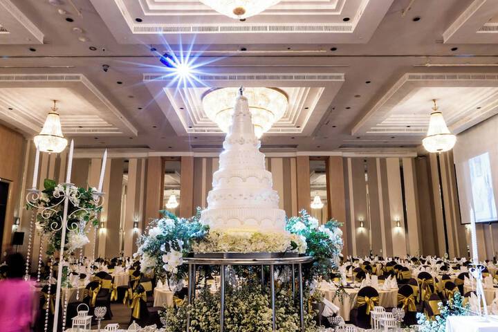 Ballroom/Hall 101 of 129