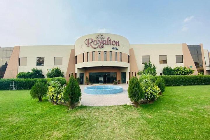 Image of Royalton Hotel Faisalabad