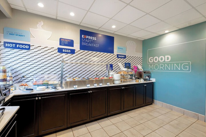 Breakfast/Coffee Service 110 of 125
