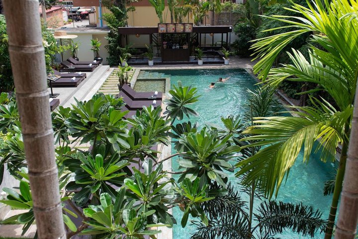 Pool 80 of 99