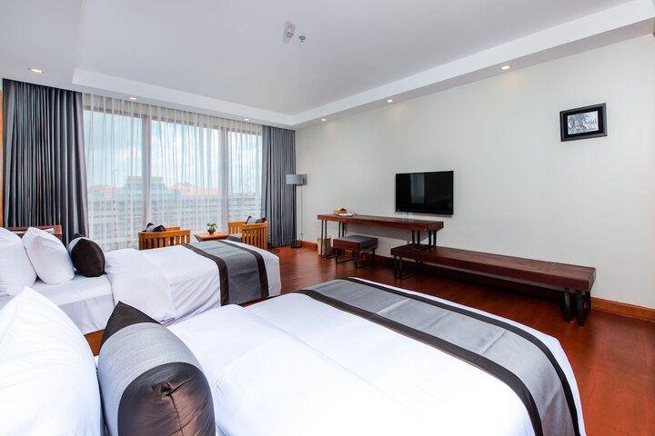 Room 10 of 63
