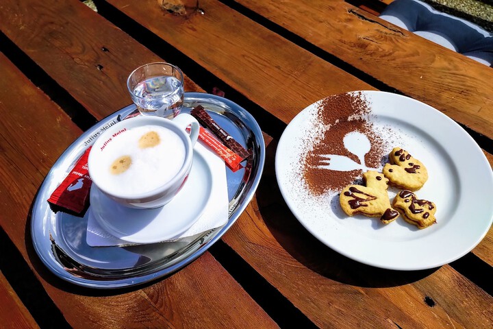 Breakfast/Coffee Service 62 of 83
