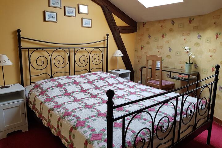 Room 15 of 23