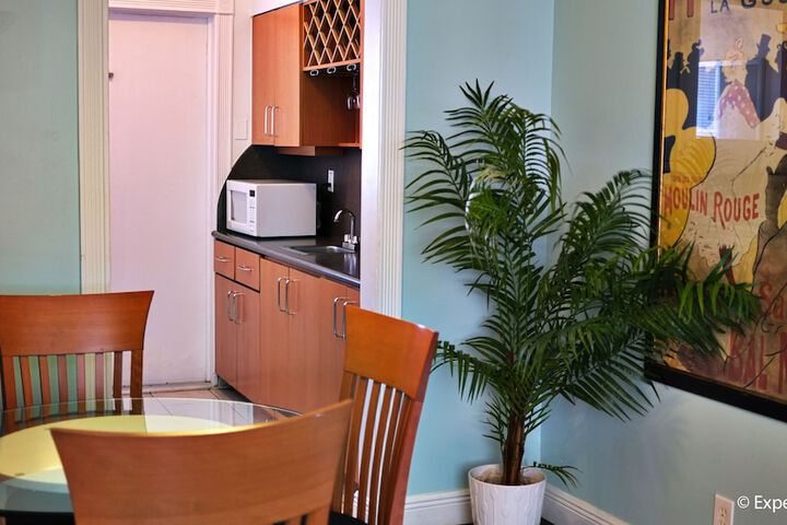 In-room dining