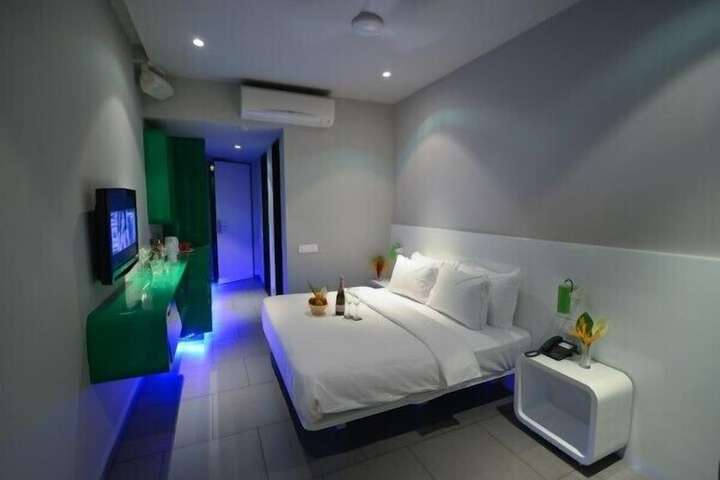 Room 5 of 46