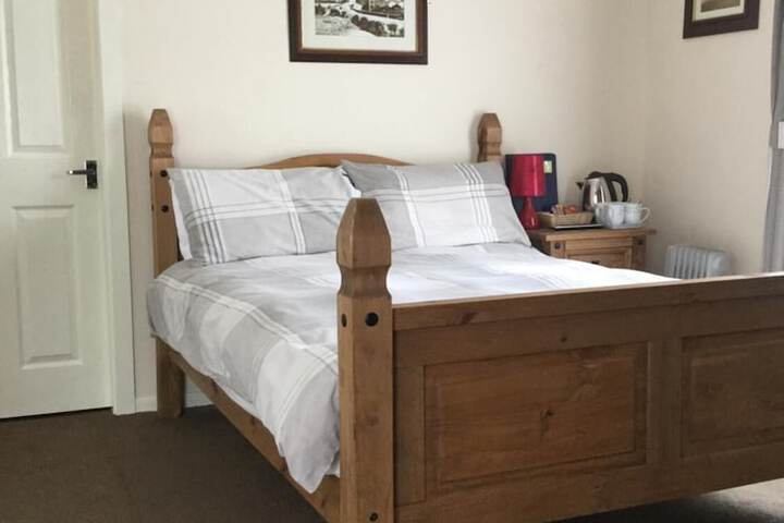 Room 5 of 34