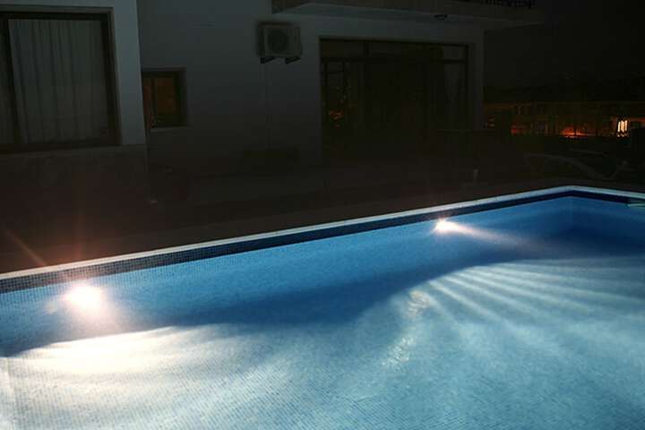 Pool 39 of 54