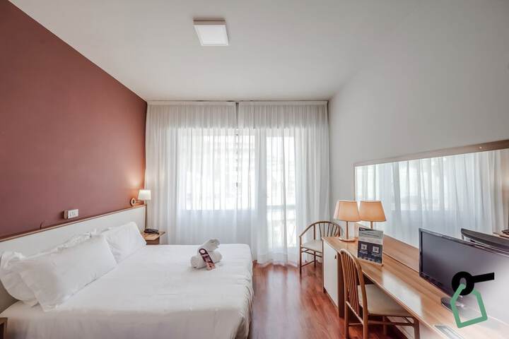 Room 30 of 51