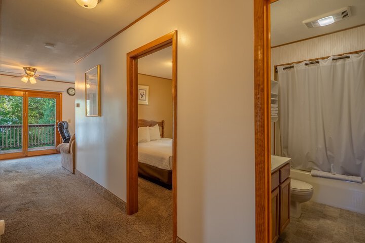 Room 17 of 83