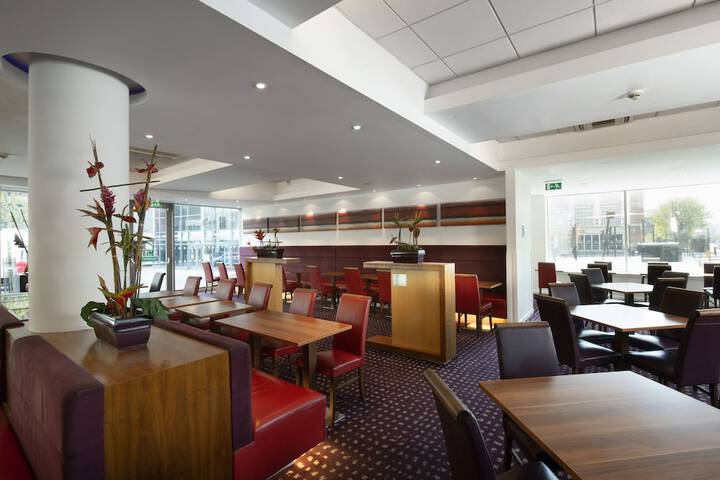 Dining Photos