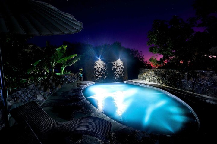 Pool 32 of 78