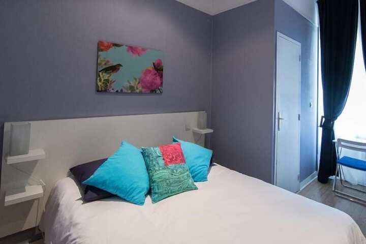 Room 3 of 26