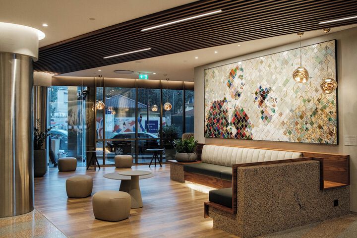 Hotel 118 of 142