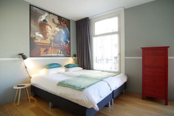 Room 26 of 42