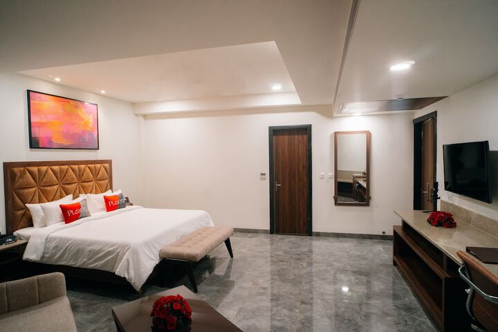 Room 25 of 35