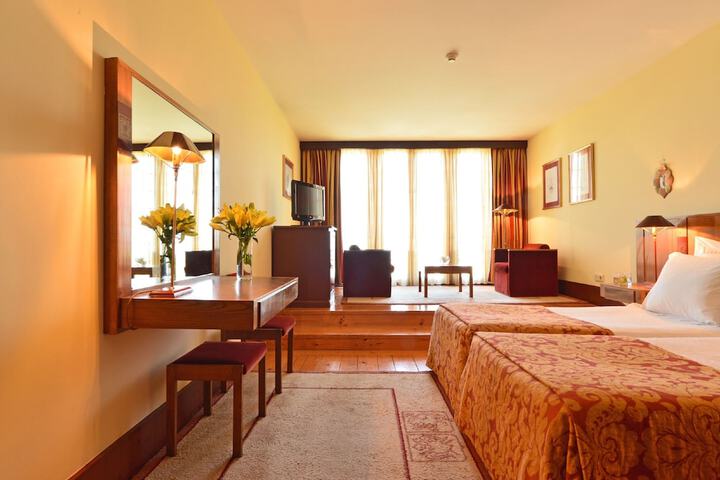 Room 7 of 54