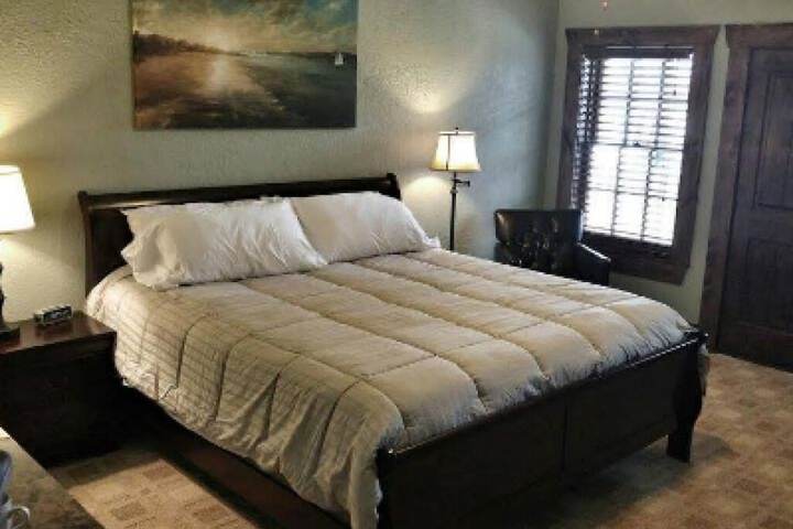 Room 2 of 46