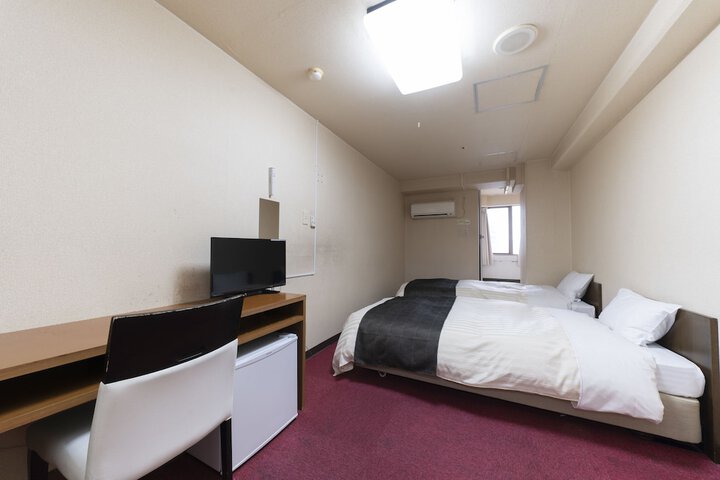 Room 20 of 62